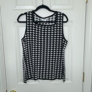 Exclusively Misook Black & White Houndstooth Sleeveless Knit Shell Top Size L